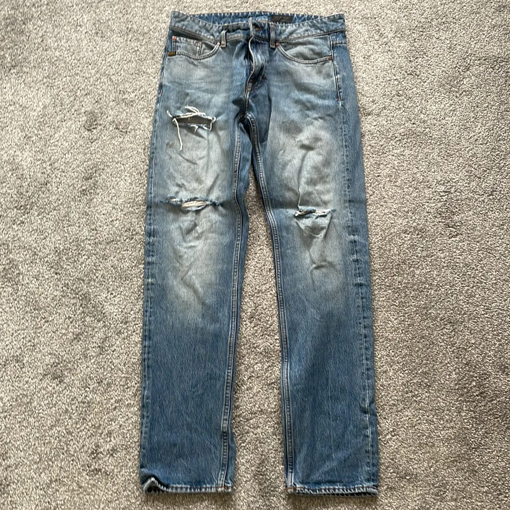 Tiger of Sweden jeans som är Slim fit i storlek W30 L32 inga slitage eller sånt. Jeans & Byxor.