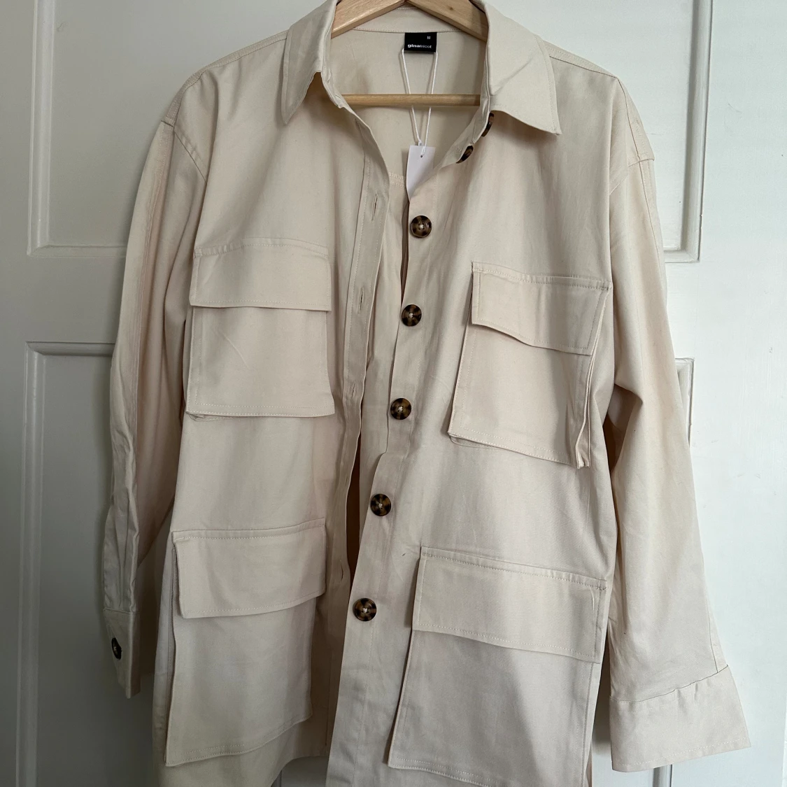 Beige trenchcoat  - 90