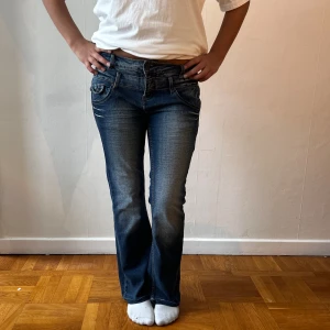 Lågmidjade jeans  - Lågmidjade jeans 