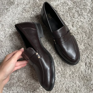 Loafers - Endast använda en gång så i superfint skick!