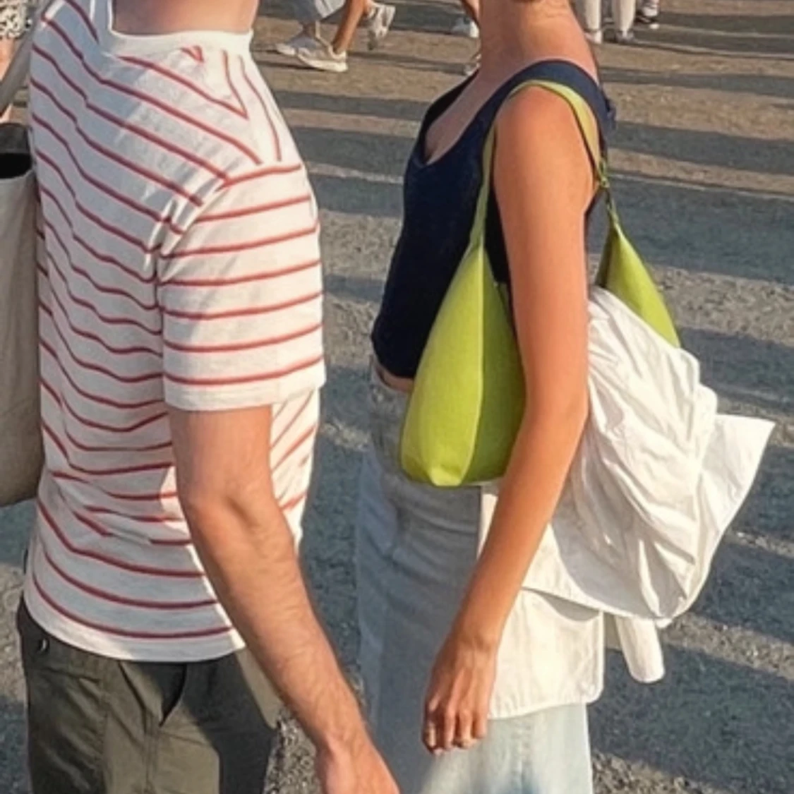 Grön BY FAR väska  - 90