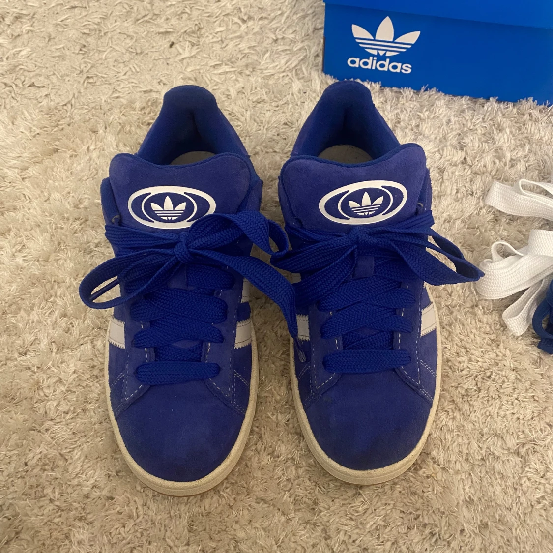 adidas gazelle silver green womens Campus 00s Blue Bird (GS)