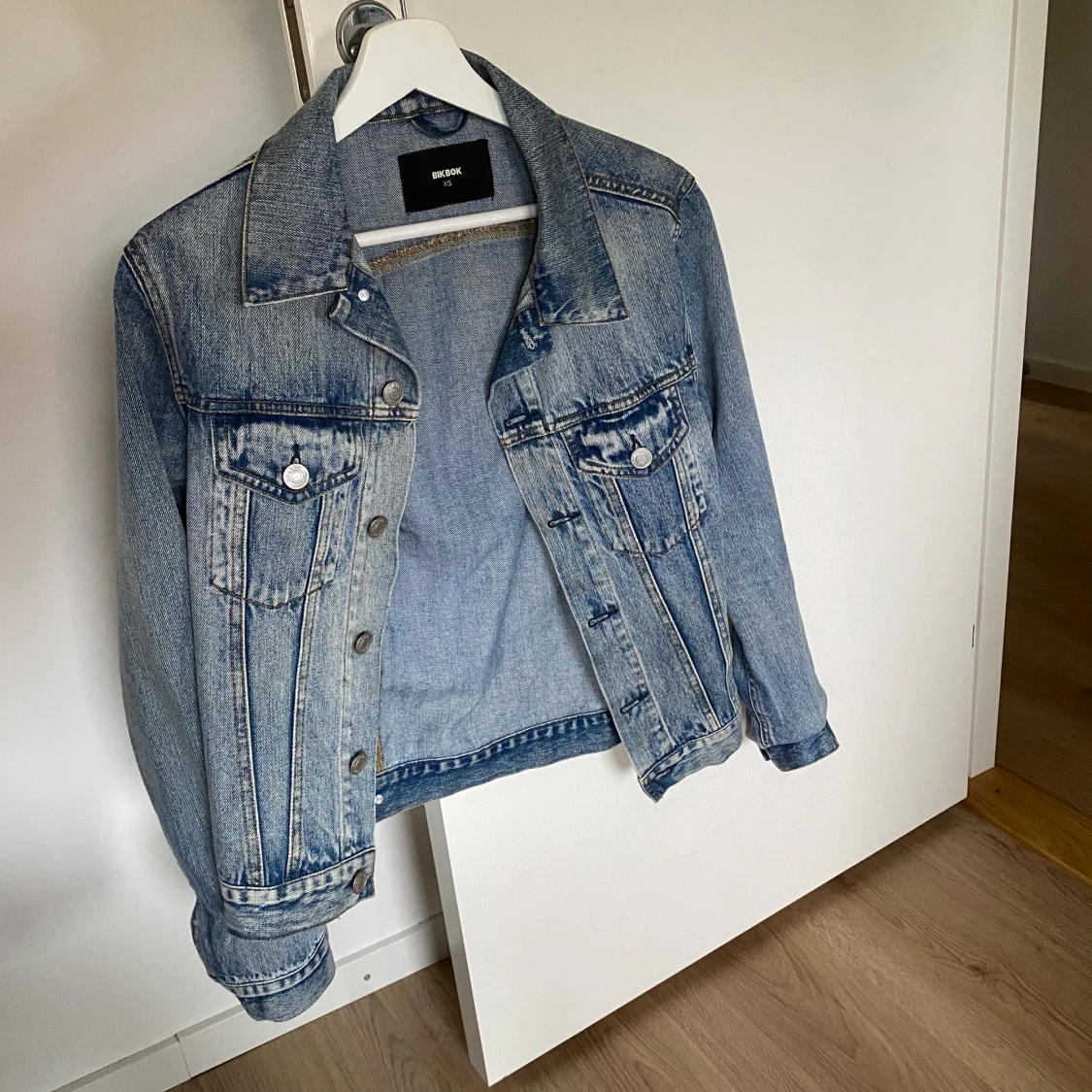 Blå jeansjacka  - 90