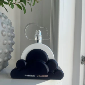 Ariana Grande Cloud 2.0 Intense - Ariana Grande Cloud 2.0 Intense 100ml Tagit Max 10 sprut