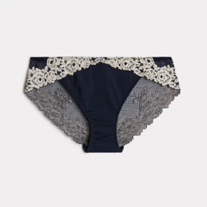 Söker!!! - Söker dessa i antingen lila rosa mörkblå ljusblå eller svart i storlek xs eller s hör av er