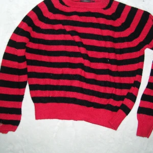 Randig tröja - Mysig men för liten för mig 