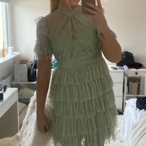 By malina klänning - By malina klänning storlek XL