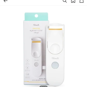 Heated eyelash curler - Koreansk värme ögonfransböjare från fillimilli super populär i Korea. Detta är den nya varianten med USB laddare!!! Så behöver inte köpa nya batterier. Laddare medkommer