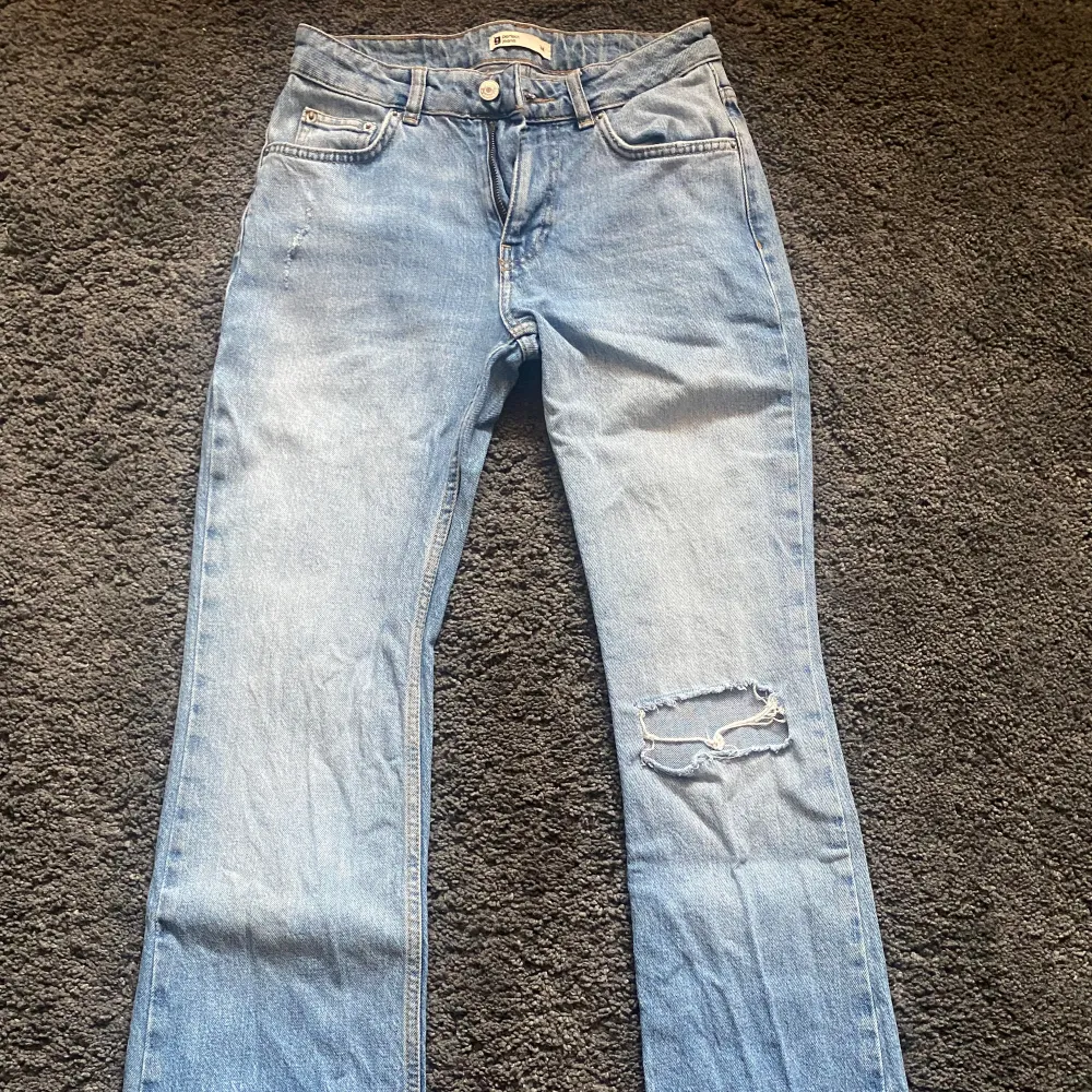 Fina jeans som är för små . Jeans & Byxor.
