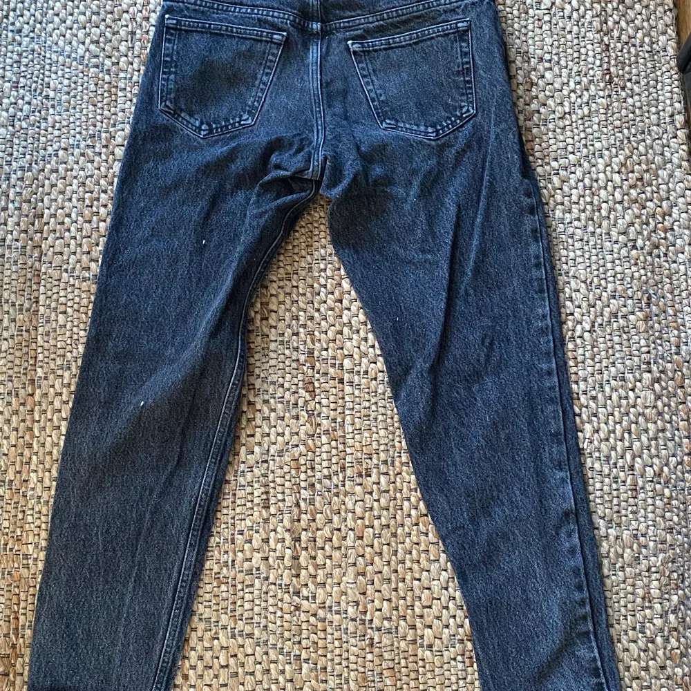 Bra skick, snygga svarta Zara jeans. Jeans & Byxor.