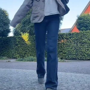 Levis jeans - ASSNYGGA lågmidjade jeans från levis som är HELT slutsålda!! 🤩Köpte för 1400 