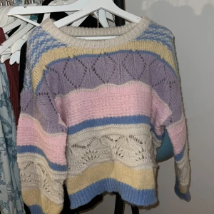 Stickad tröja  - använd en gång! 