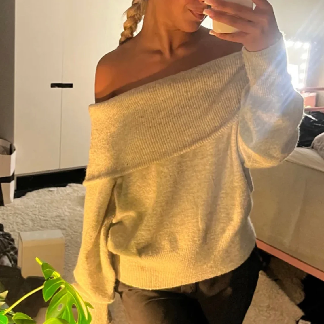 Off shoulder tröja - 91