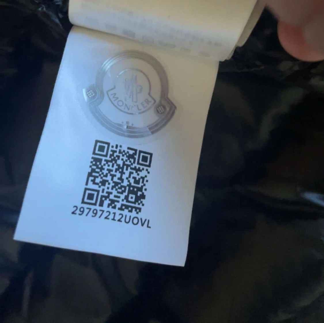 Moncler svart gui  - 91