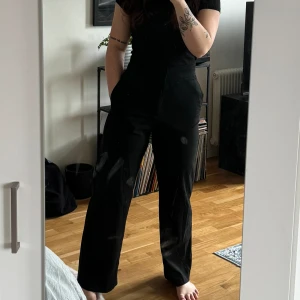 Kostymbyxor - Kostymbyxor