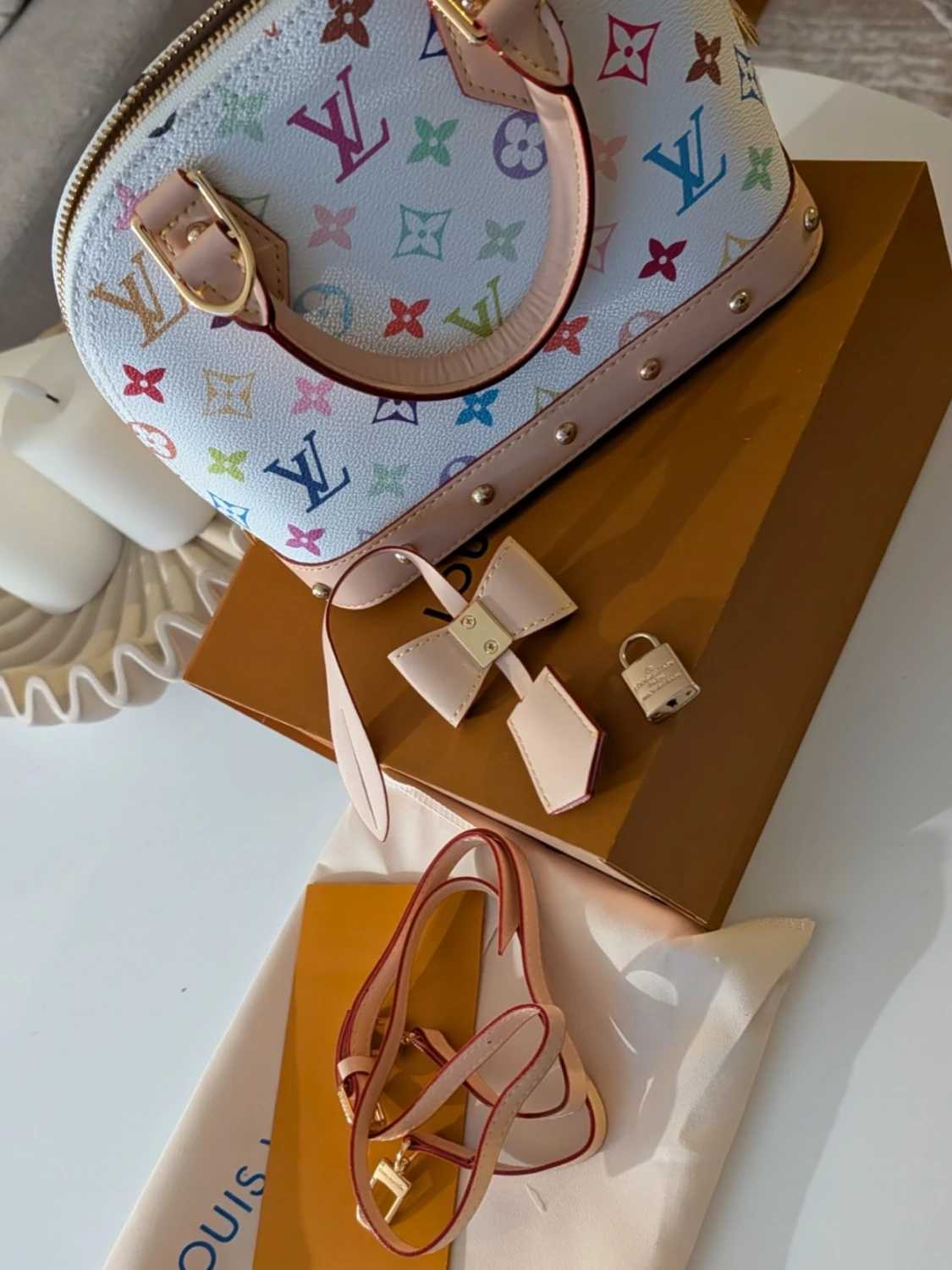 Iouis Vuitton handväska  - 3