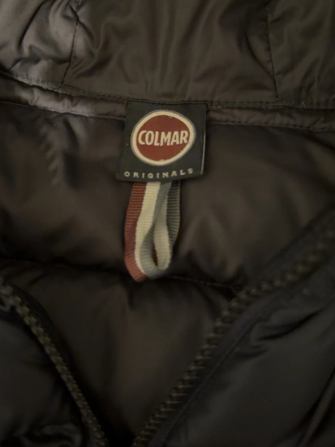 Svart dunjacka från Colmar - 1