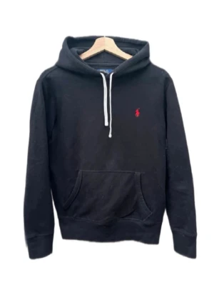Polo Ralph Lauren hoodie  - Polo Ralph Lauren hoodie | skick: mycket bra | storlek: xs | färg: svart | självklart äkta! | skriv vid frågor | mvh MD closet⚜️