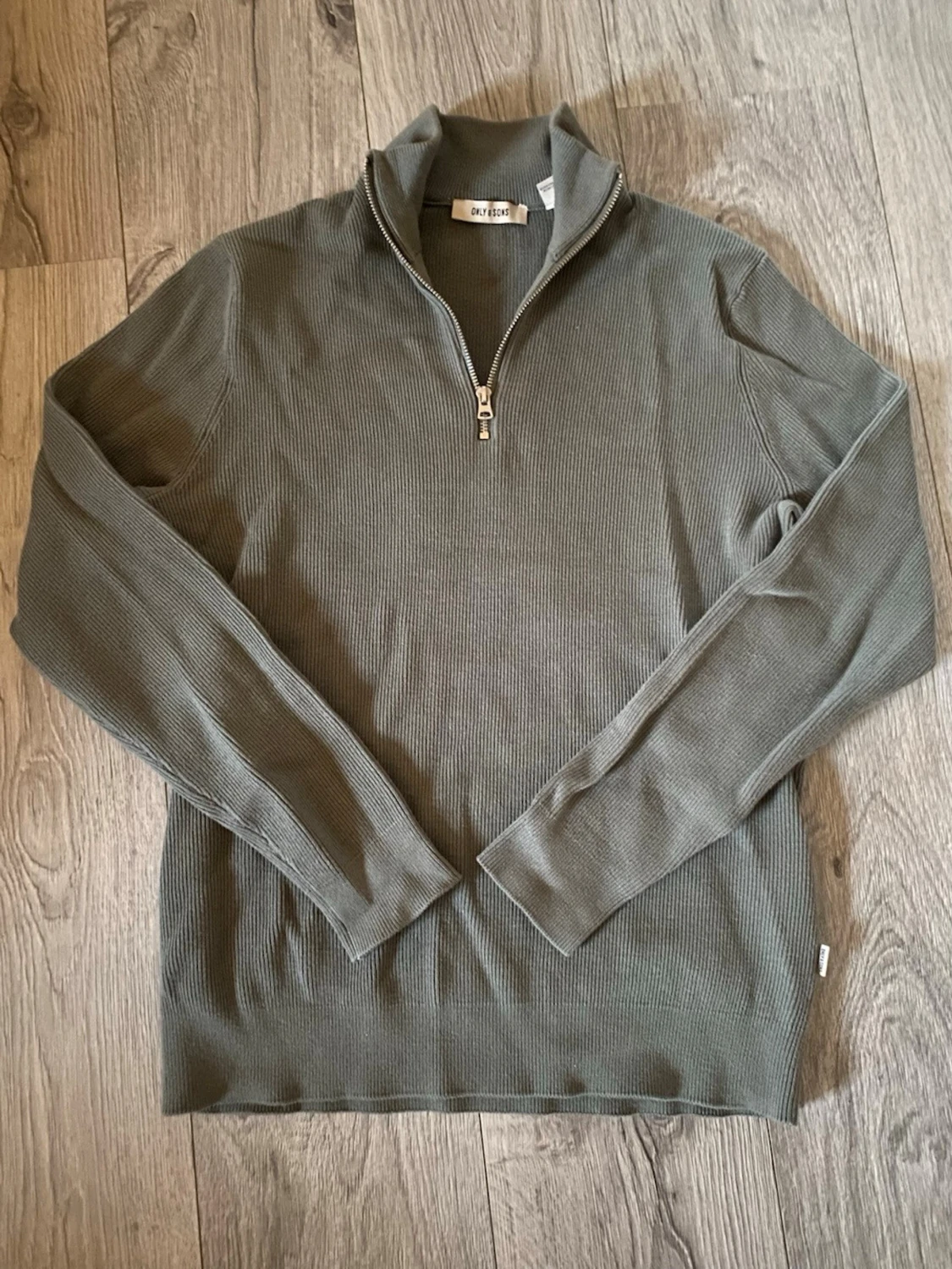 Grön stickad halfzip från Only & Sons - 1
