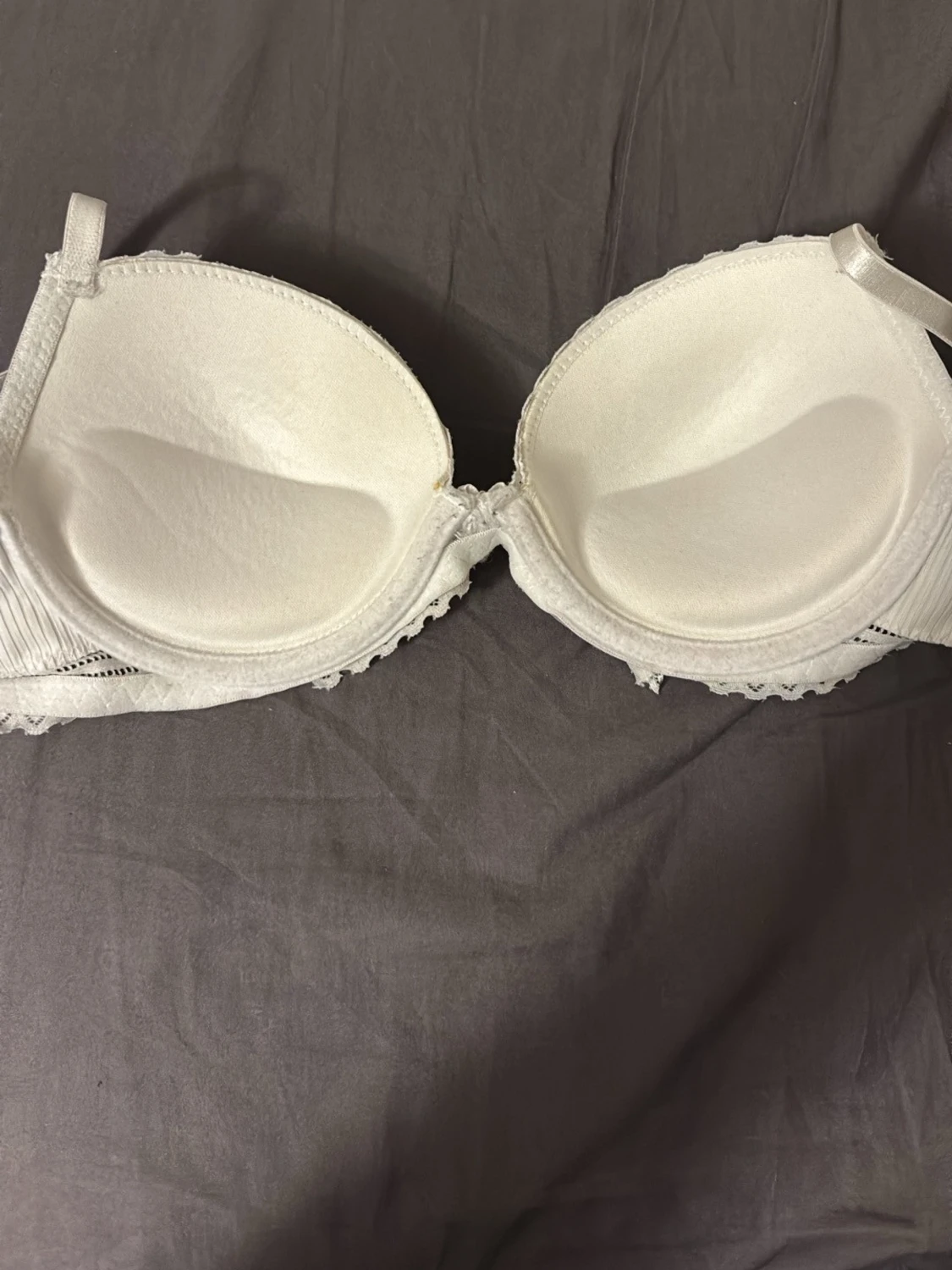 Vit push-up bh med spetsdetaljer - 1
