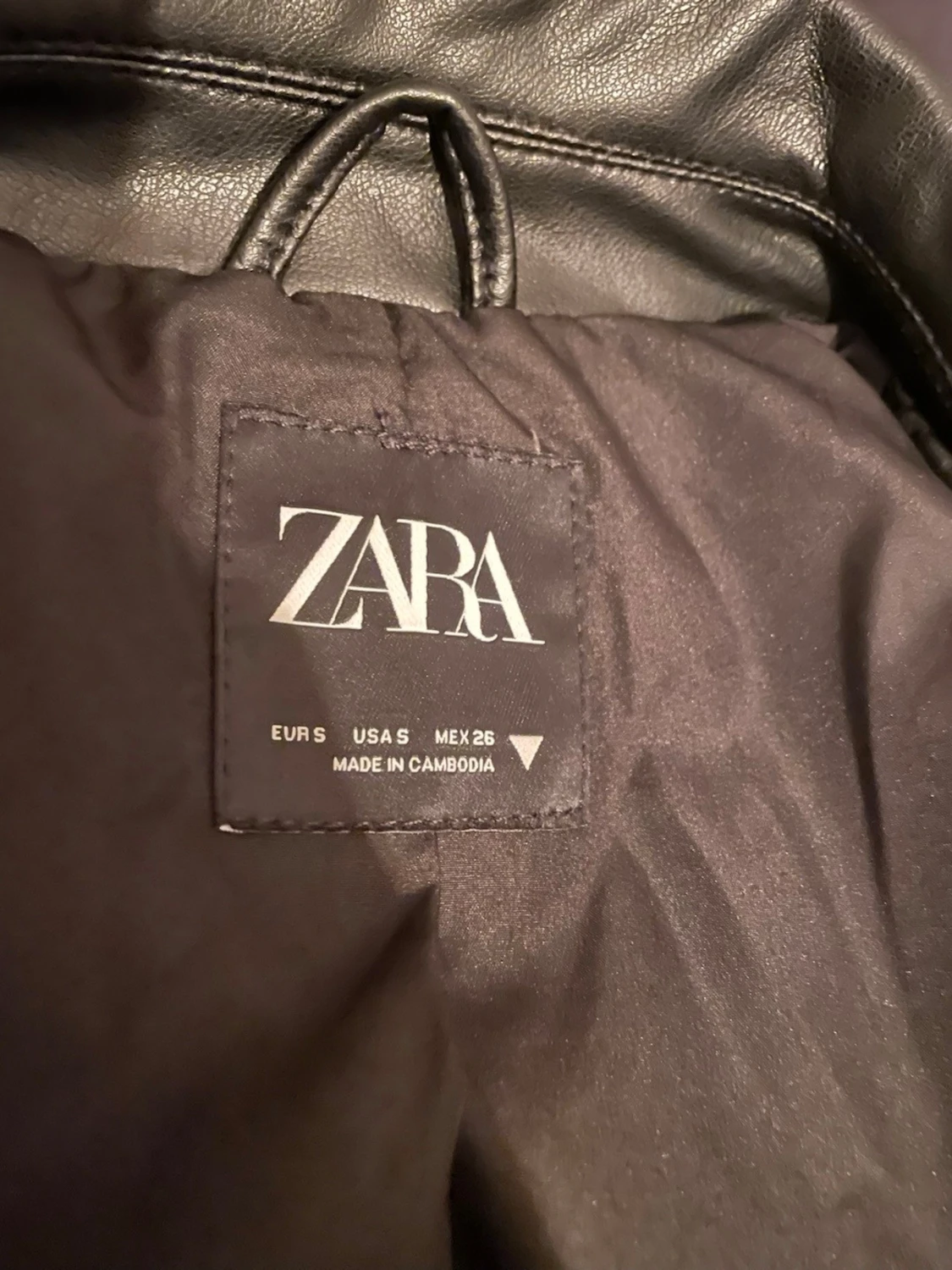 Svart biker skinnjacka från Zara - 3