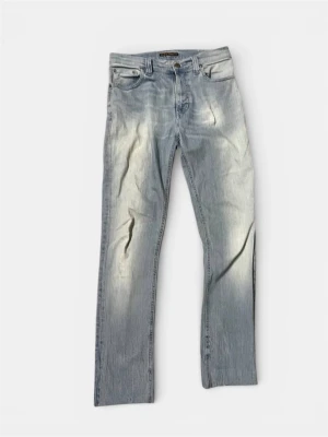 Nudie  - Billiga nudie 29/34 men är avklippta så 29/32 ungefär