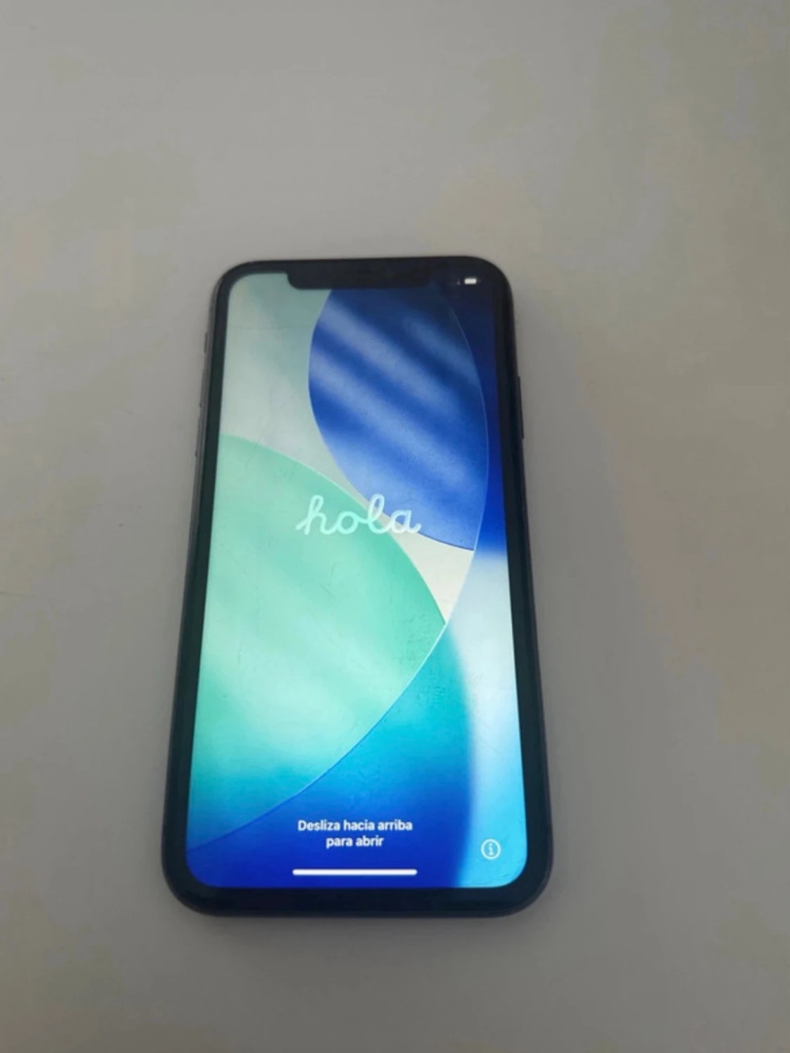 Svart iPhone 11 från Apple - 2