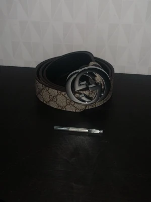 Zara bälte  - Zara bälte 110cm