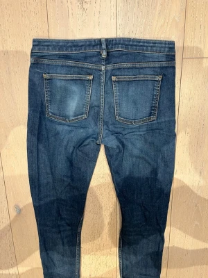 Acne jeans - Skick: 9/10