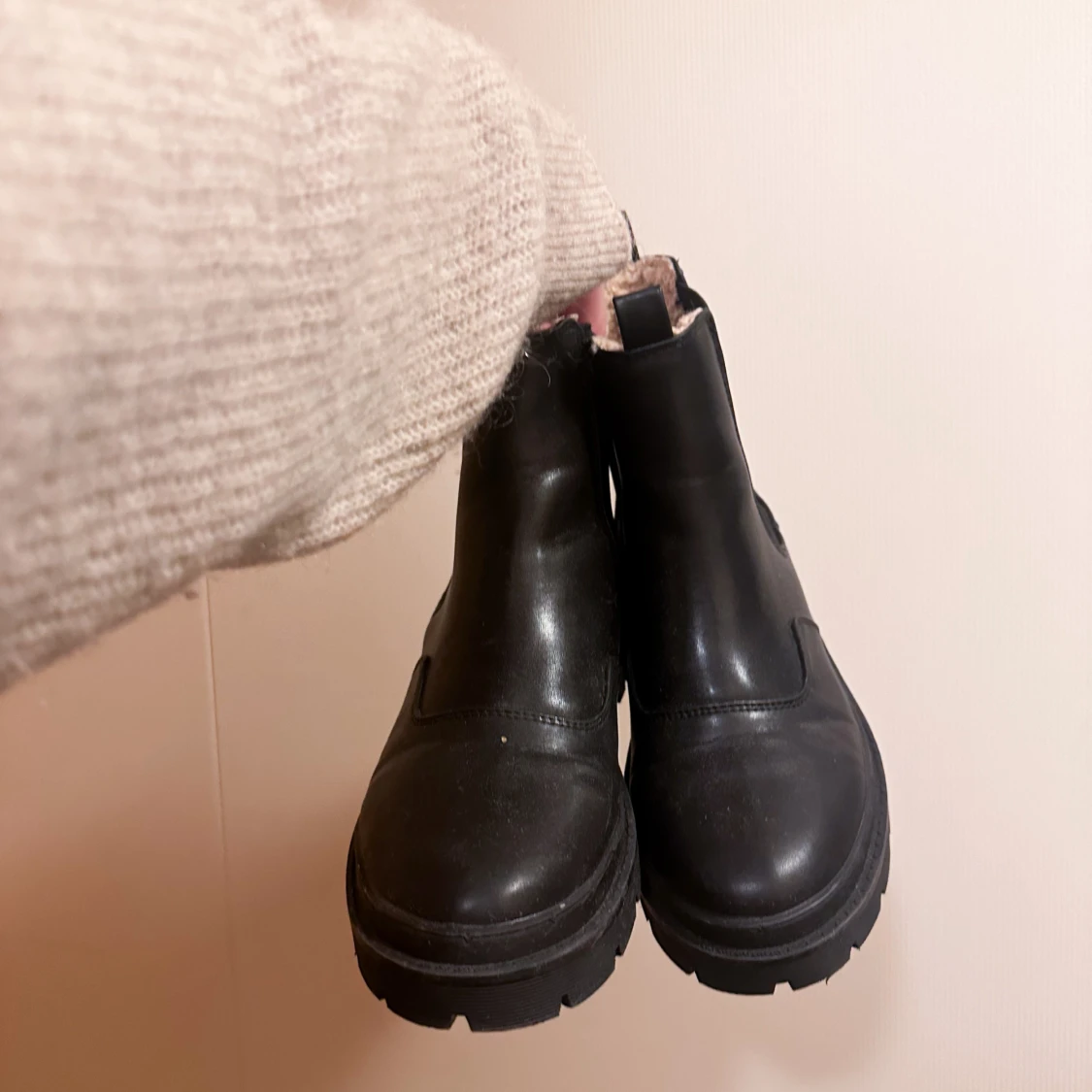 Svarta fodrade  boots - 3