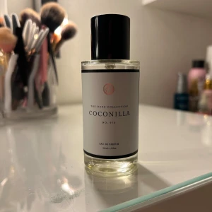 Coconilla curiosa - Parfym ifrån curiosa doften coconilla 