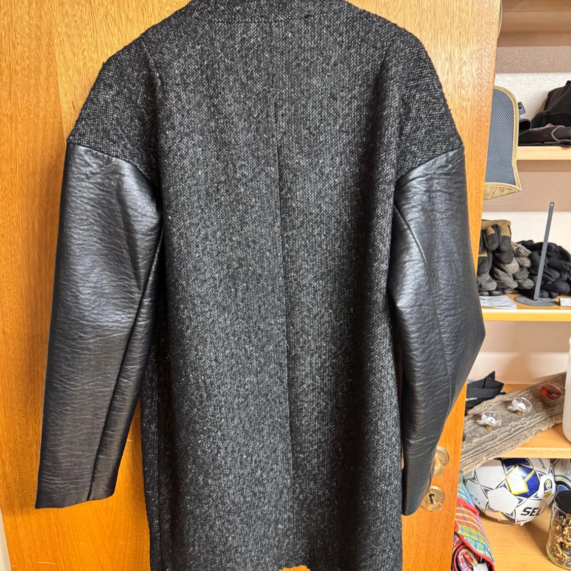 Gråsvart rock från Noisy May, stl L - 1