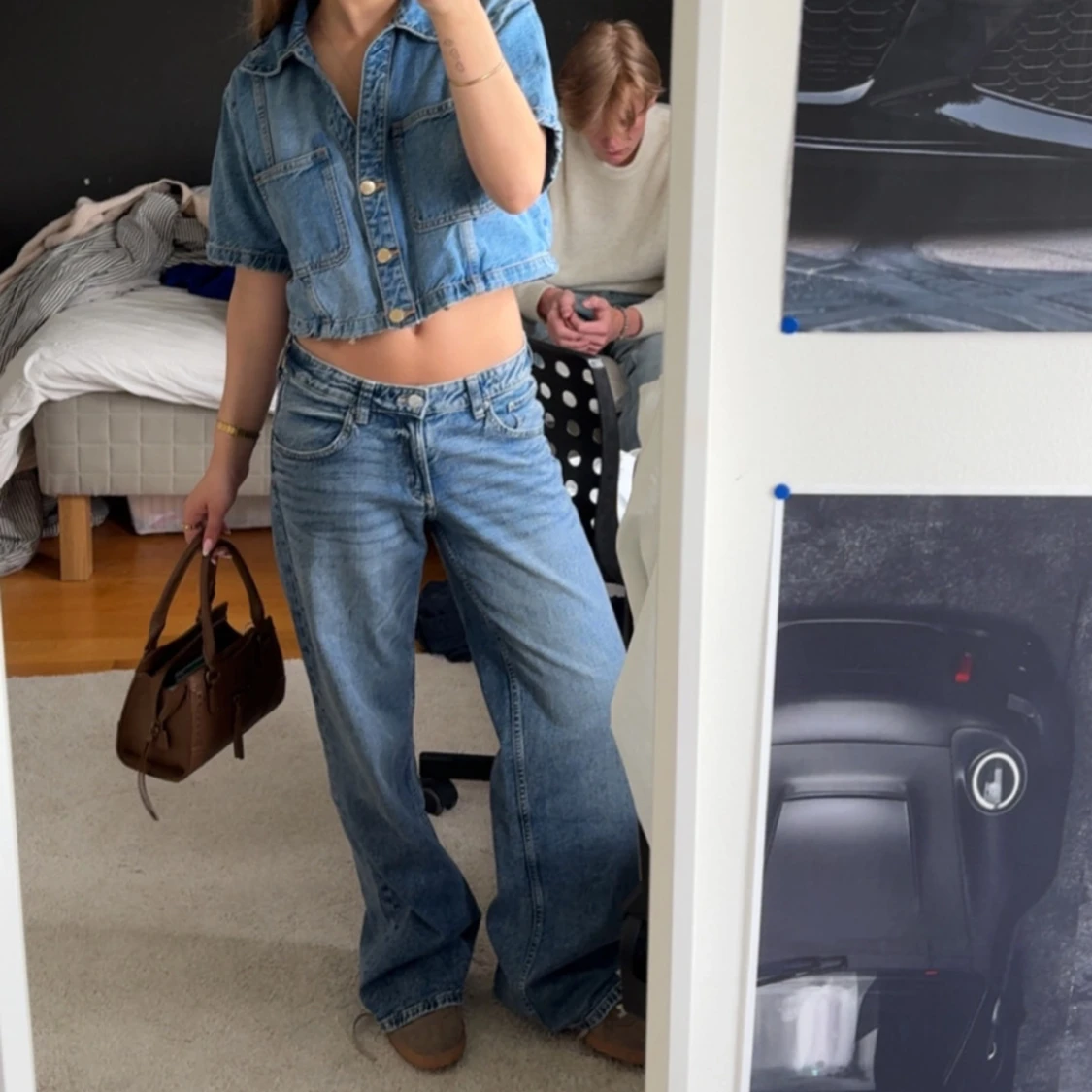 Blå wide jeans med låg midja från Hm& jeans top från Zara - 1