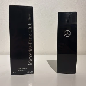 Mercedes Benz Club Black (endast byten) - Söker byten för min Mercedes Benz Club Black! Cirka 90-95 ml kvar. Kom med förslag! Bara att höra av sig vid funderingar.