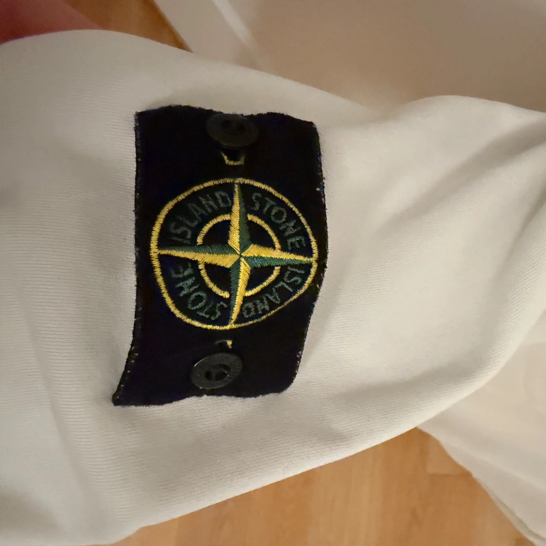 Vit hoodie från Stone Island - 2