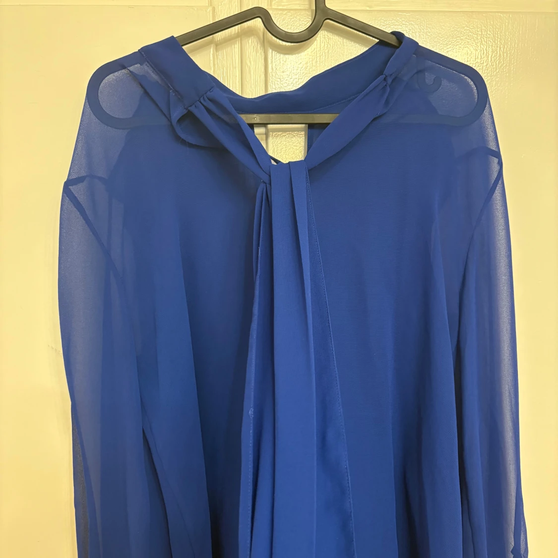 Blå blus med volangärm från Zara - 3