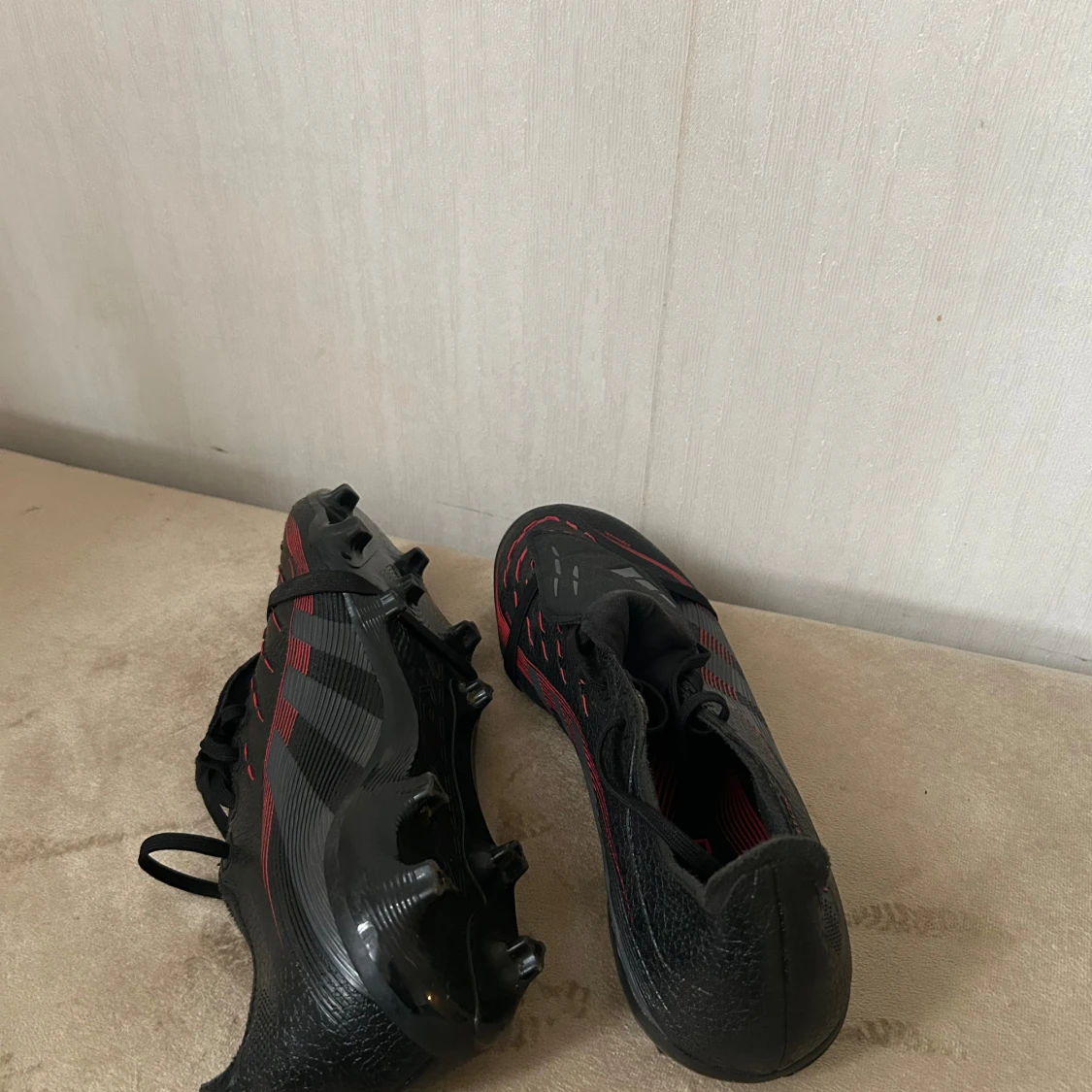 Adidas Predator svarta fotbollsskor pro  - 4