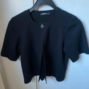 Gina kofta  - Aldrig använd 