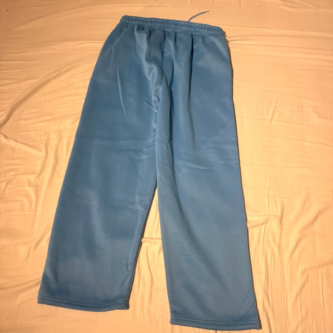 Blå hoodie och byxor från NOFS med stjärnlogo - 3