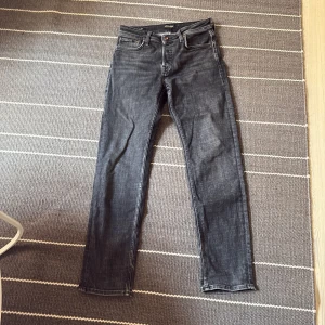 Jack and Jones jeans - Slim dit byxor från Jack and Jones, bra skick inga konstigheter