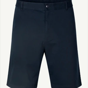 Mörkblå bomullsshorts från Samoe  - Den är ny.