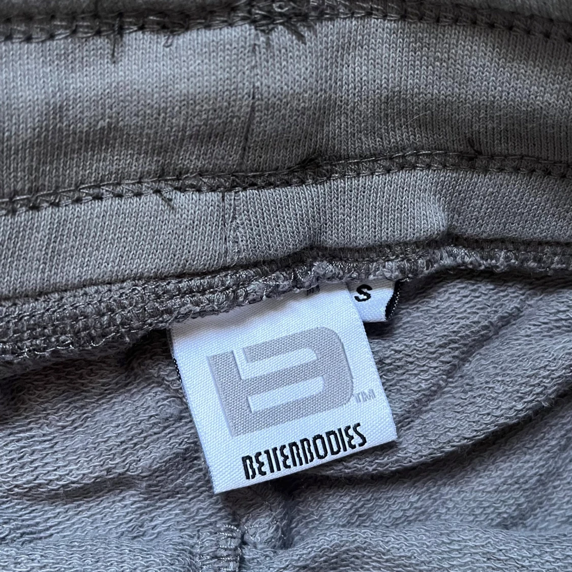 Gråa Better Bodies shorts  - 2