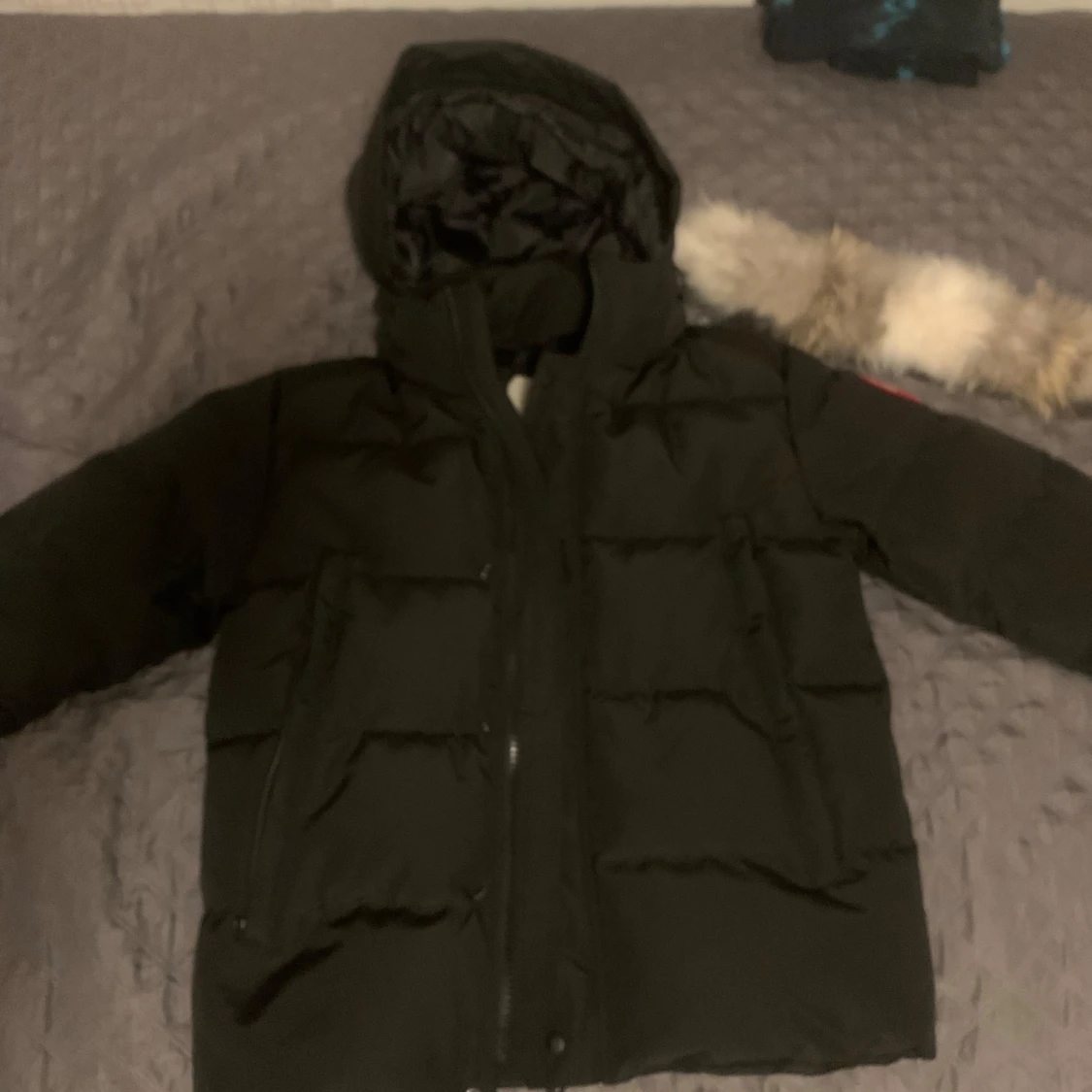 Svart jacka Canada Goose Wyndham 