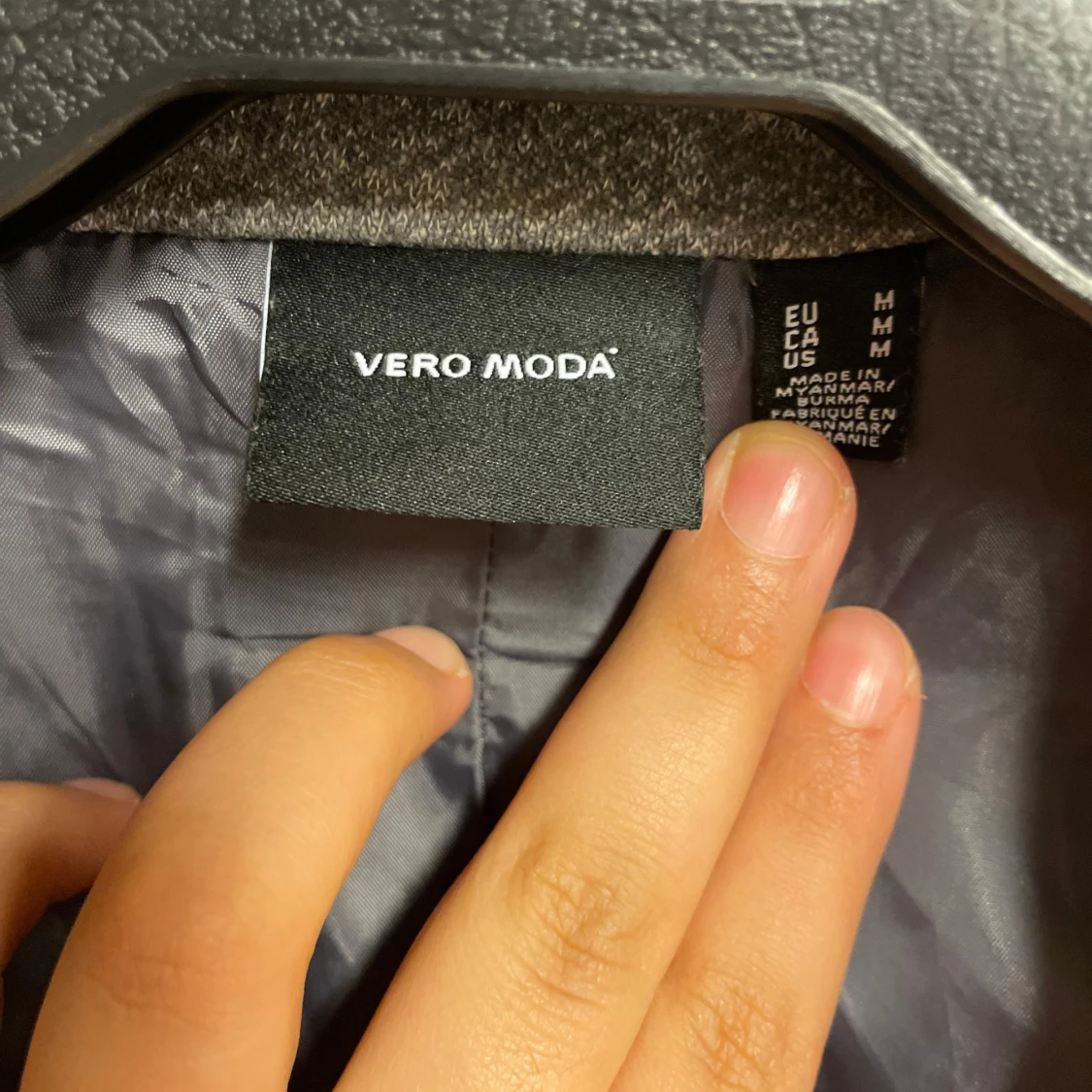 Grå kappa med bälte Vero Moda - 1