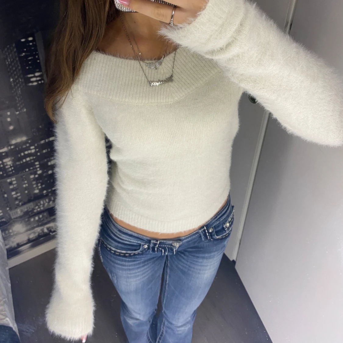 Stickad tröja🤍 - 1