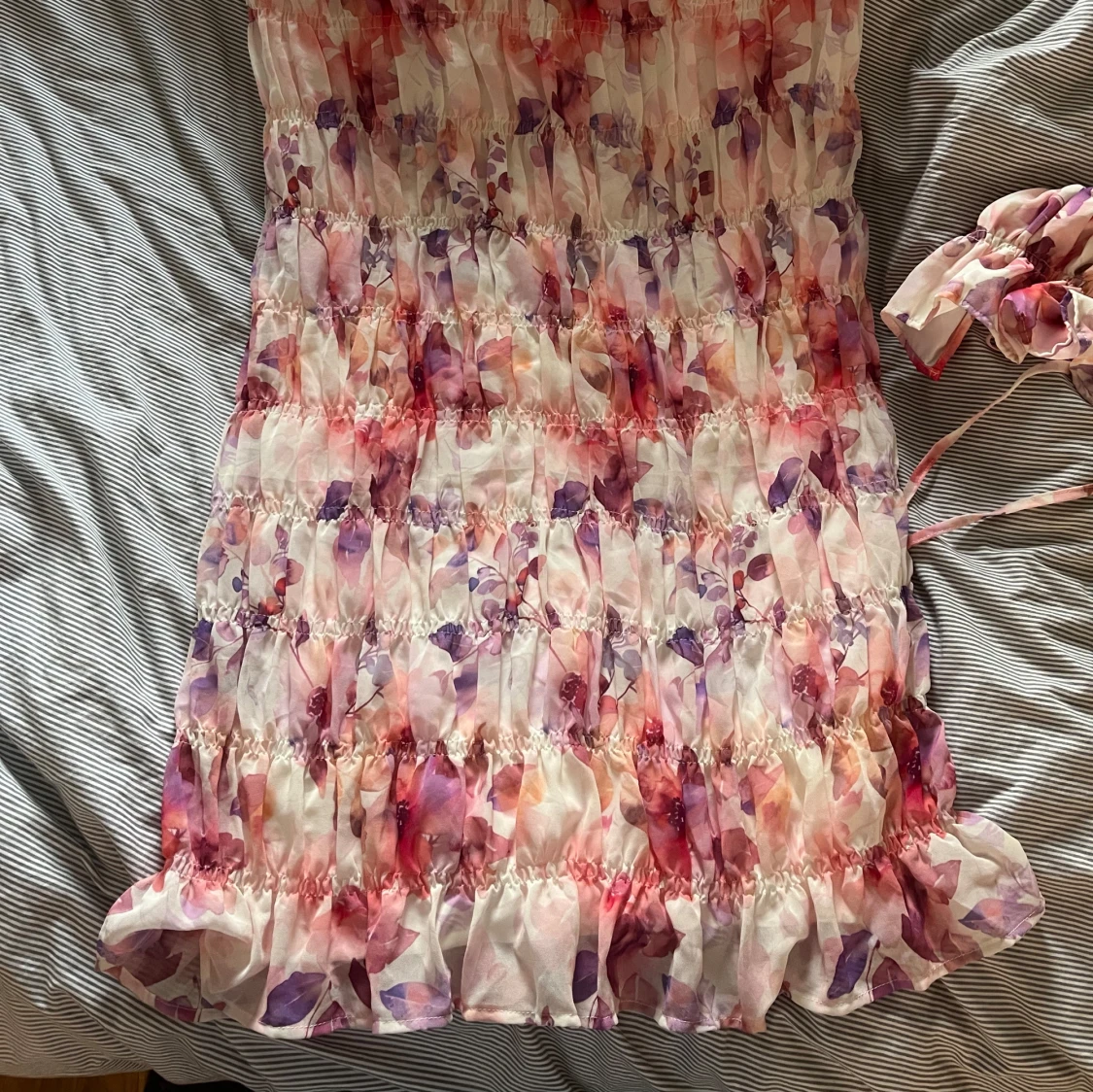 Blommig volangig set - 3