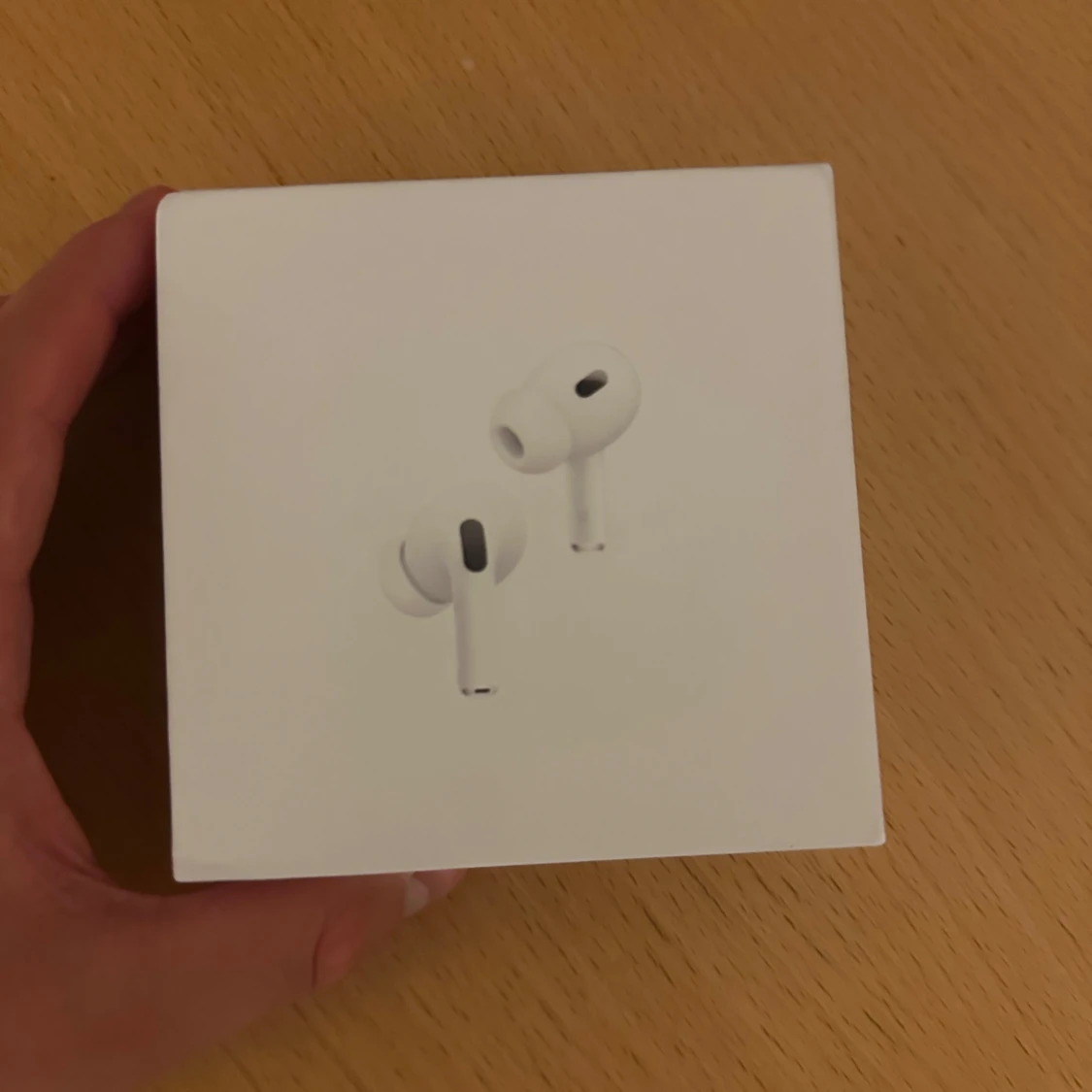 AirPods Pro (2nd generation) MagSafe USB-C