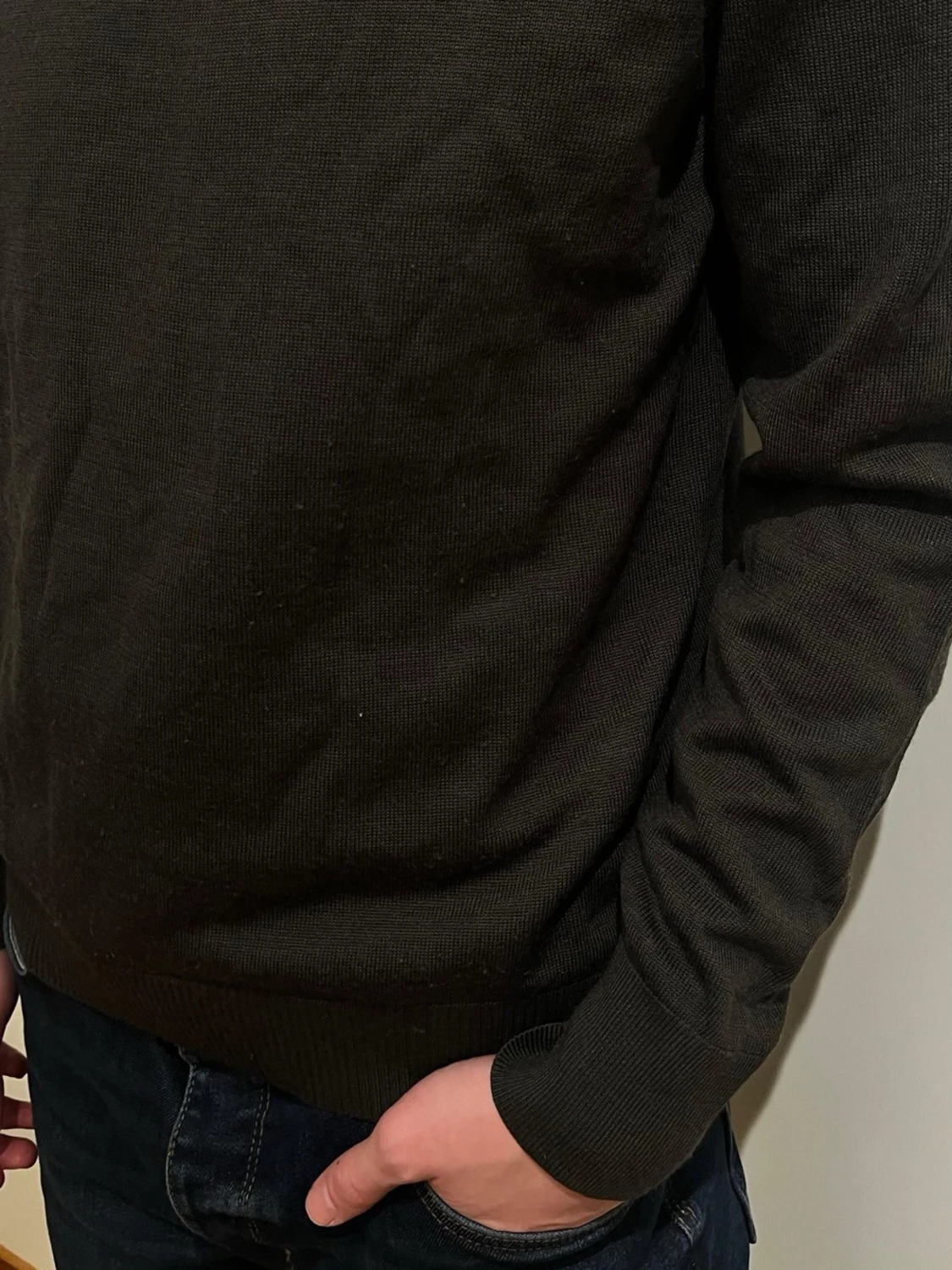 Mörkgrå stickad tröja från Bruun & Stengade - 2