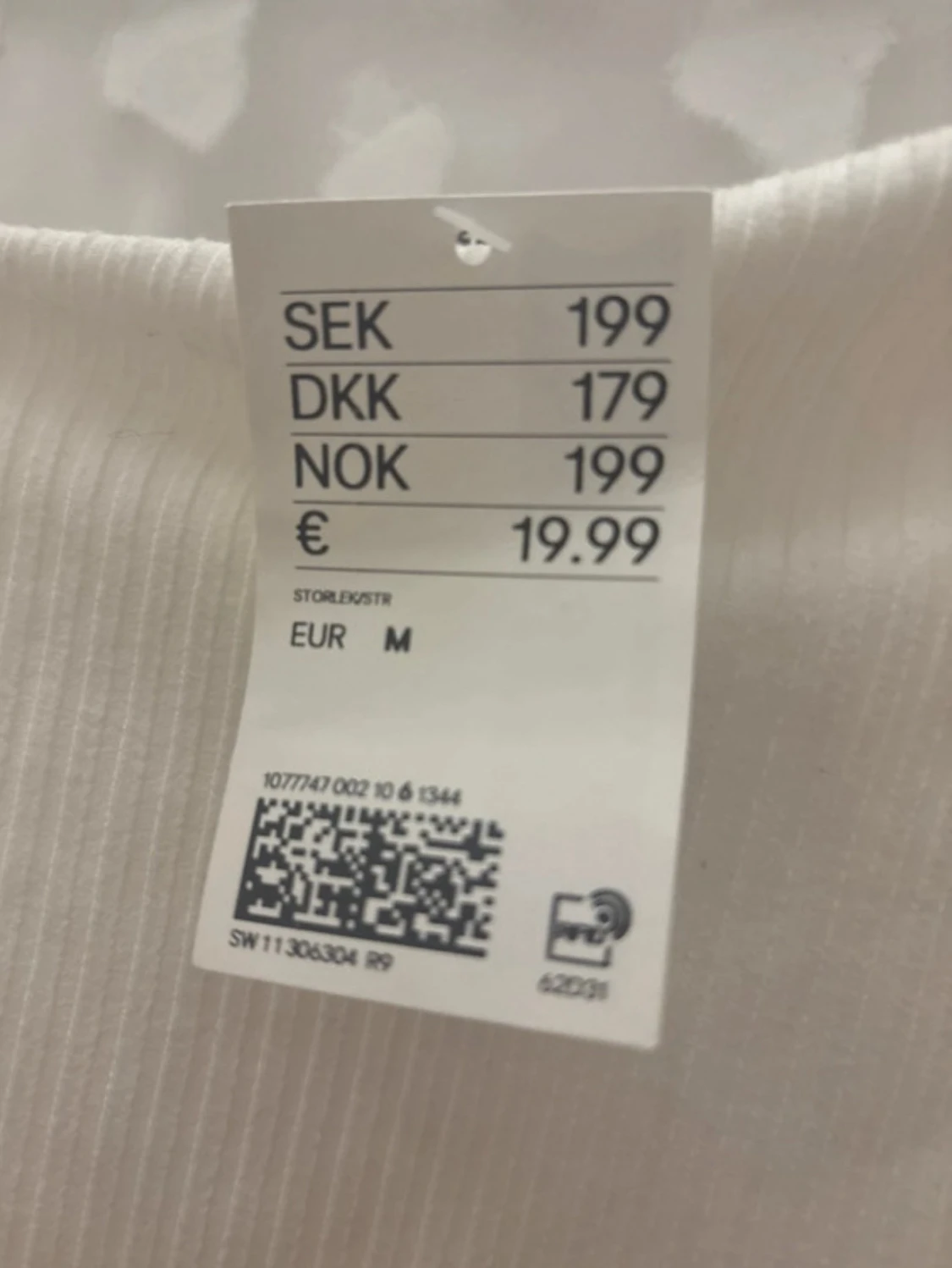 Vit ribbad långklänning - 2