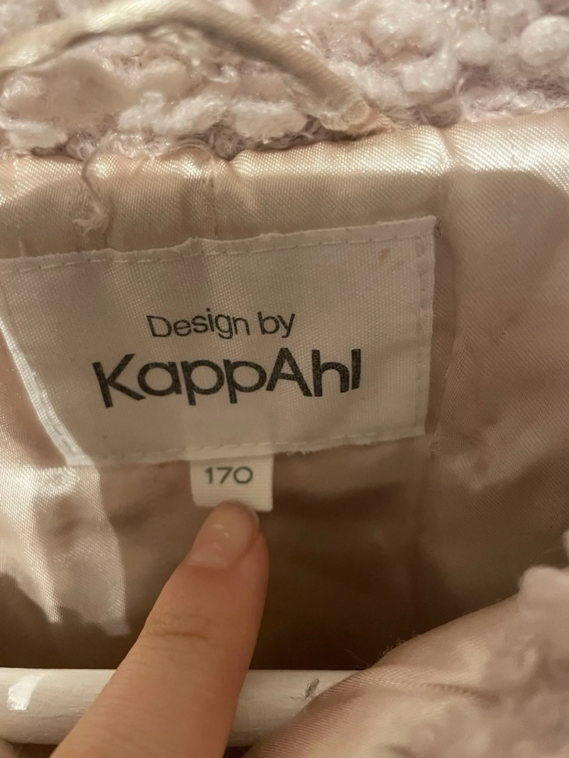 Beige teddyjacka från KappAhl - 2